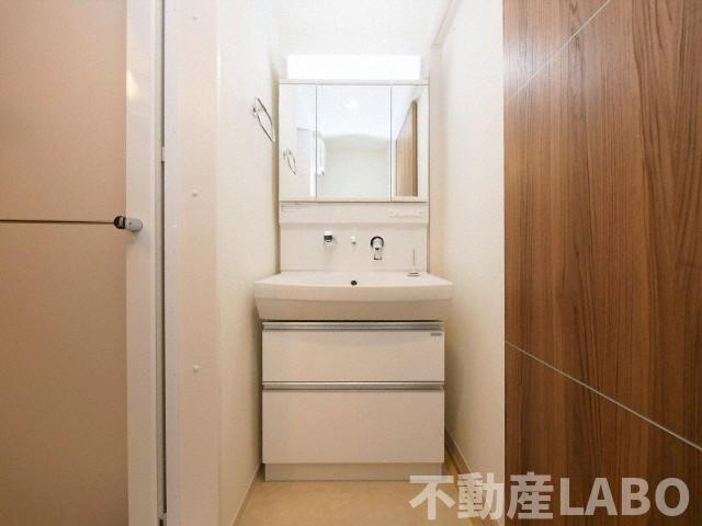 アーサー住之江の洗面所