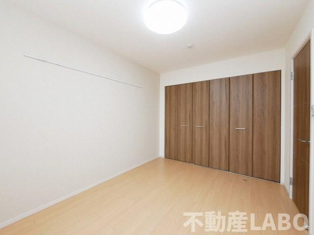アーサー住之江の洋室