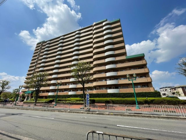 ロイヤルシャトーねやがわオークビル