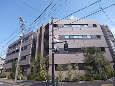 【外観】 | N・サンバレー | 鉄筋コンクリート造のがっちりとした建物。