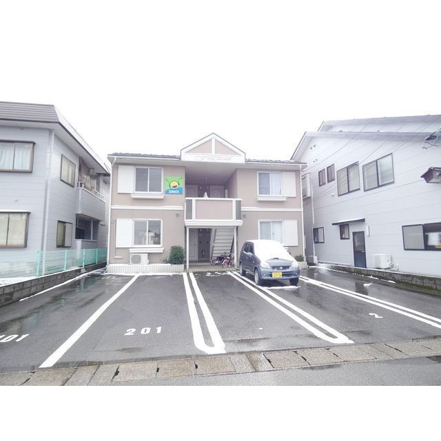 アークグランデの外観