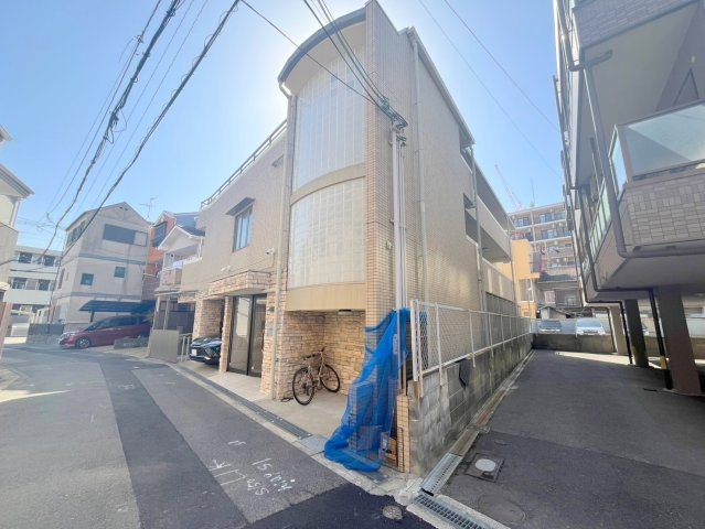 KAM　STAGEの外観