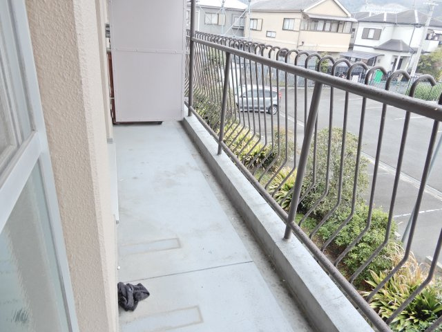 磐手ハイツのバルコニー