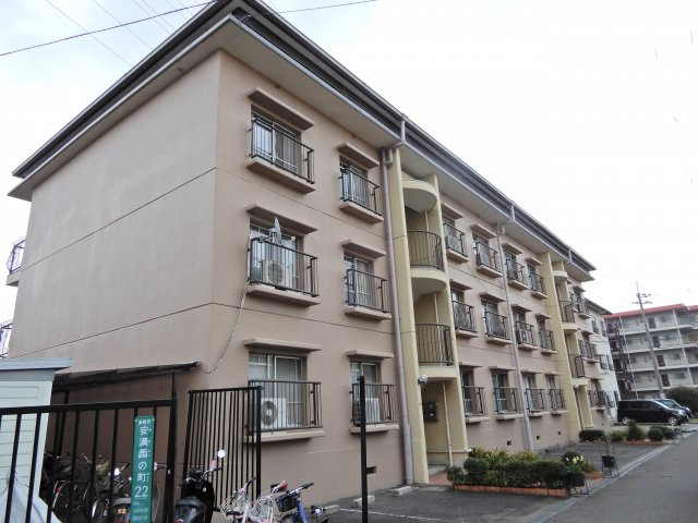 磐手ハイツの外観
