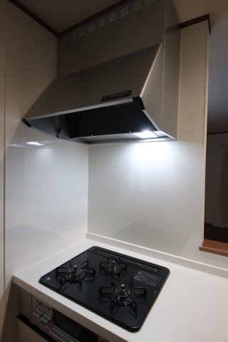 【キッチン】 | 《仲介手数料無料》緑区宮本２丁目29-6(B号棟)新築一戸建てハートフルタウン | 撮影日 2025年5月25日 15:50 晴れ