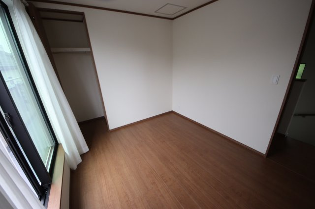 《仲介手数料無料》緑区宮本２丁目29-6(G号棟)新築一戸建てハートフルタウンの洋室|撮影日 2025年5月25日 16:40 曇り