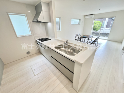 【キッチン】 | 富士市松岡 新築一戸建て 2号棟 | お料理しやすいキッチンです