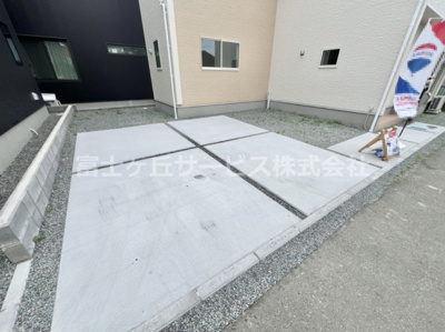 【駐車場】 | 富士市松岡 新築一戸建て 2号棟 | 駐車場の用意があります