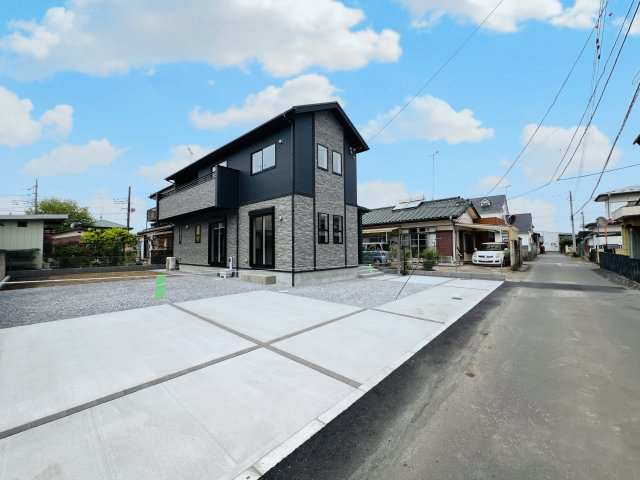 太田市古戸町の前面道路含む現地写真|車の通りも少なく駐車も楽々♪