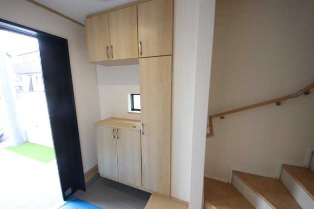 《仲介手数料無料》緑区宮本２丁目29-6(J号棟)新築一戸建てハートフルタウンの玄関|2025年6月12日 15:00 曇り