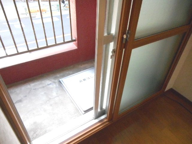 トーヨーマンションのバルコニー