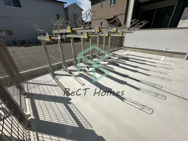 ALEGRIA飾磨の駐車場