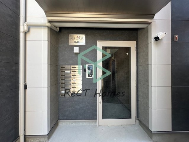 ALEGRIA飾磨のエントランス