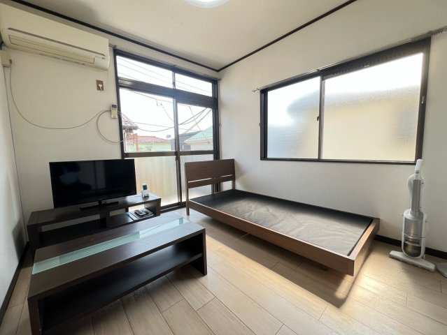 メゾンあかしあの居間・リビング