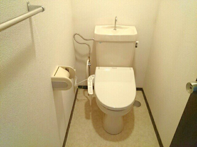 ソシエ２２１のトイレ