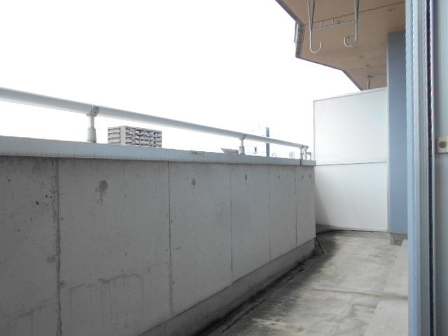 ソシエ２２１のバルコニー