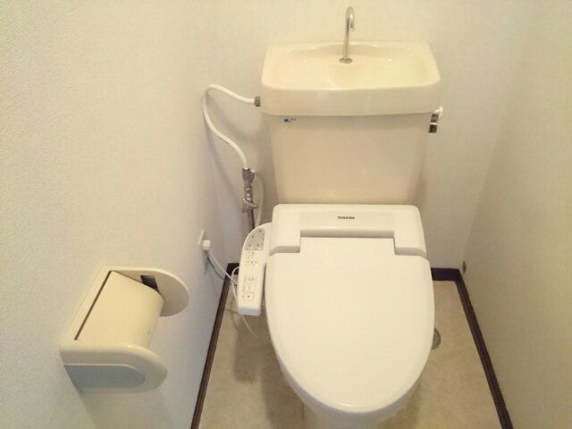 ソシエ２２１のトイレ