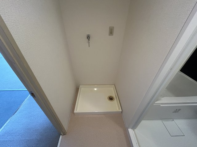 グランドハイツ西浜のランドリースペース