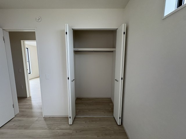 【収納】 | 福岡市東区八田3丁目2期　1号棟（全4棟）【仲介手数料無料・0円】 | 現地写真。