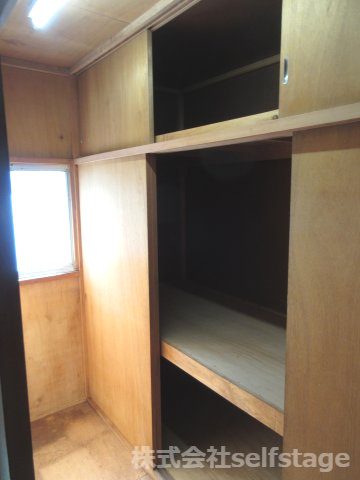 新宿区山吹町の一戸建ての収納|２階には納戸があります