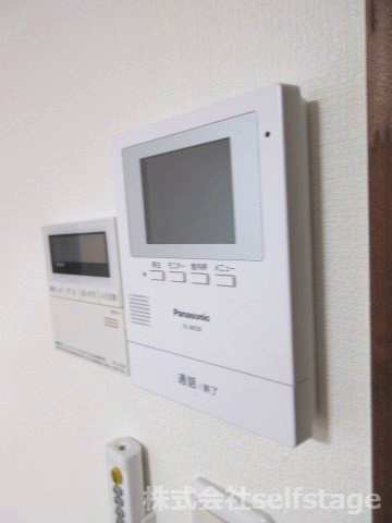 新宿区山吹町の一戸建てのセキュリティ|モニター付きインターホンあります