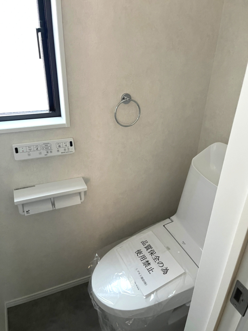 舞子台8丁目新築一戸建：C号地のトイレ|落ち着いた１階トイレです