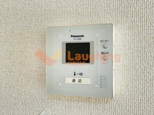 グランドソレーユ東合川のセキュリティ|同建物別タイプの写真です