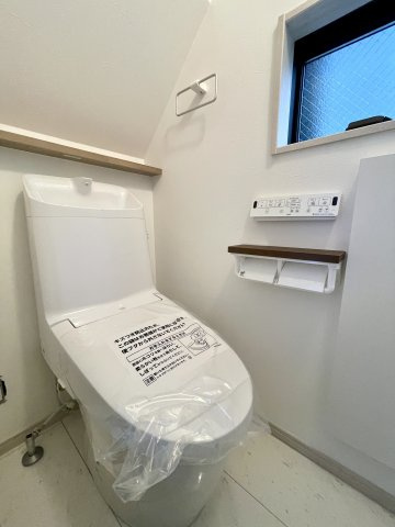 練馬区土支田4丁目　新築戸建限定1棟のトイレ