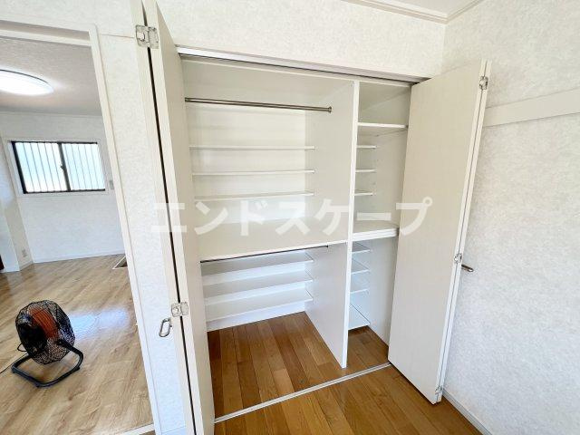 ロビンソンハイツ豊岡の収納|高崎、前橋エリアのお部屋探しはエンドスケープまで！お客様の理想お聞かせ下さい♪