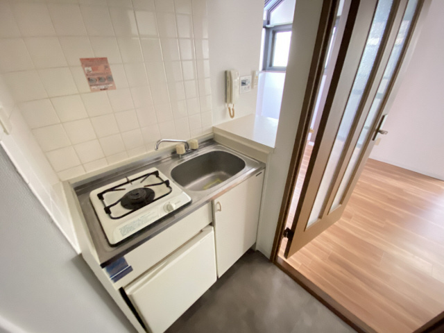 ワコーレフース本山のキッチン