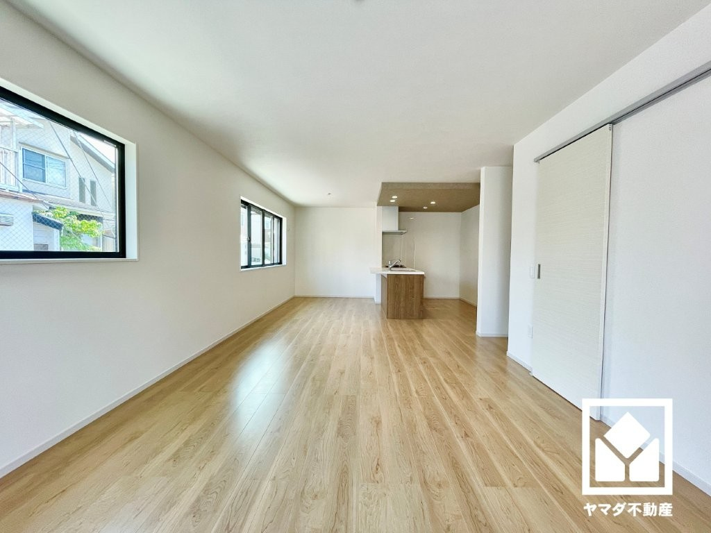 宇治市小倉町蓮池　2期　1号棟の居間・リビング