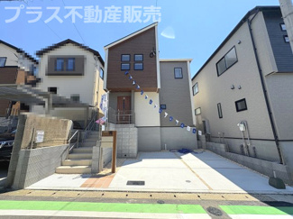 【外観】 | 現地写真。同じ物件を見るなら、プラス不動産販売にお任せ下さい。