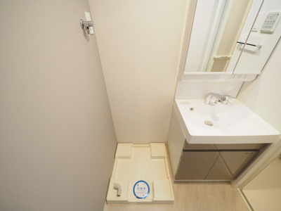 【設備】 | S-RESIDENCE阿波座bouncy | 洗濯機置き場です