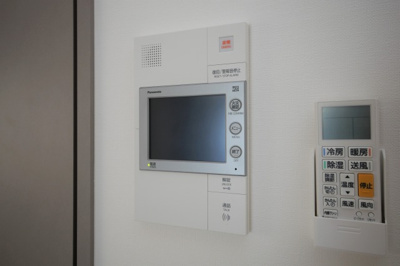 【セキュリティ】 | S-RESIDENCE阿波座bouncy | モニター付きインターホンです
