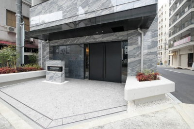 【エントランス】 | S-RESIDENCE阿波座bouncy | ゆとりのあるエントランスです