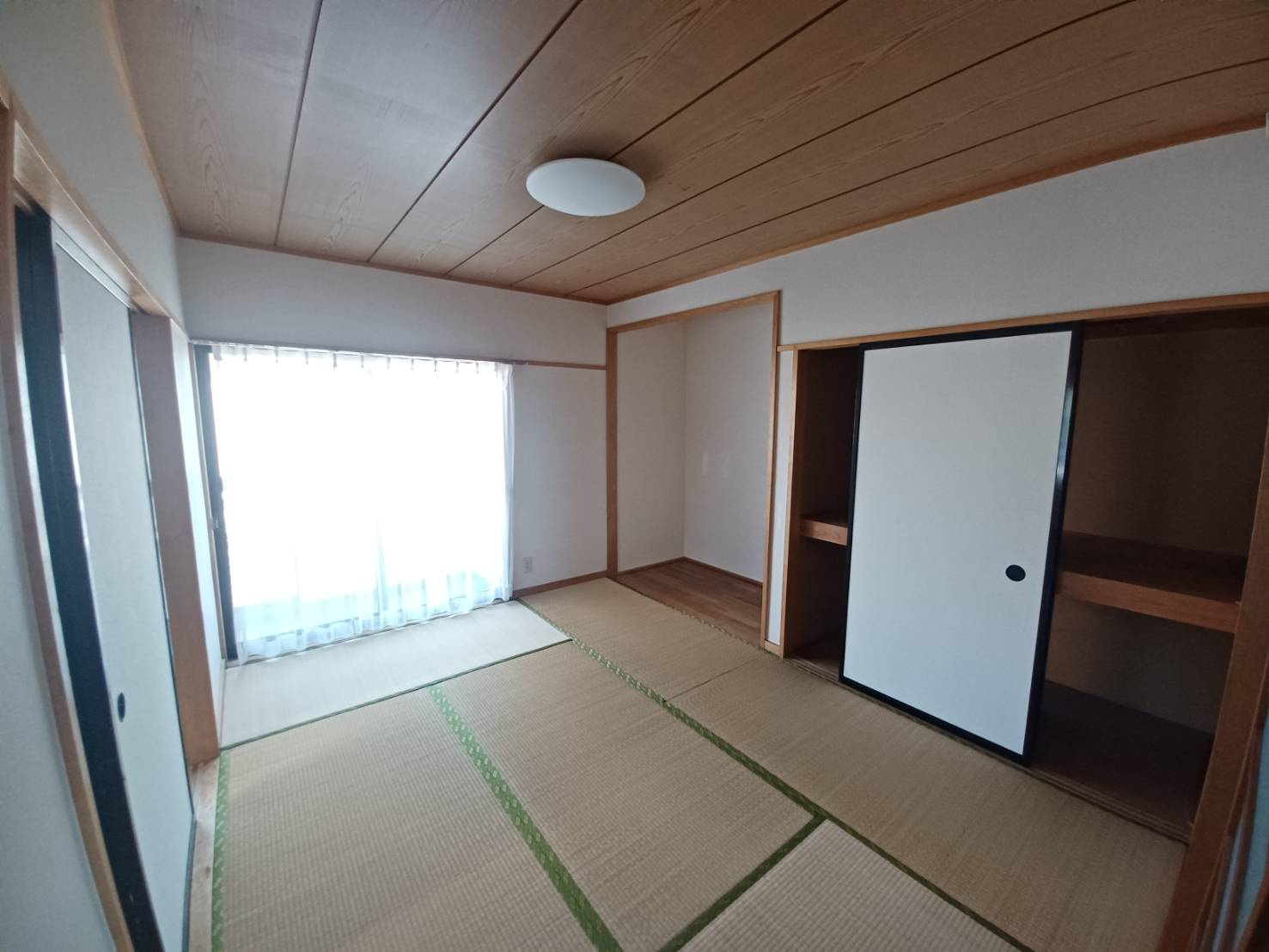 SSハイツ　郷ケ丘の和室