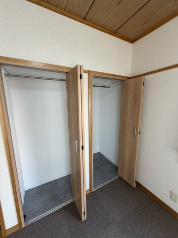 SSハイツ　郷ケ丘の収納