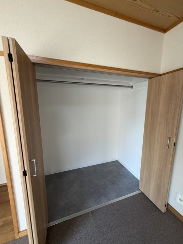 SSハイツ　郷ケ丘の収納