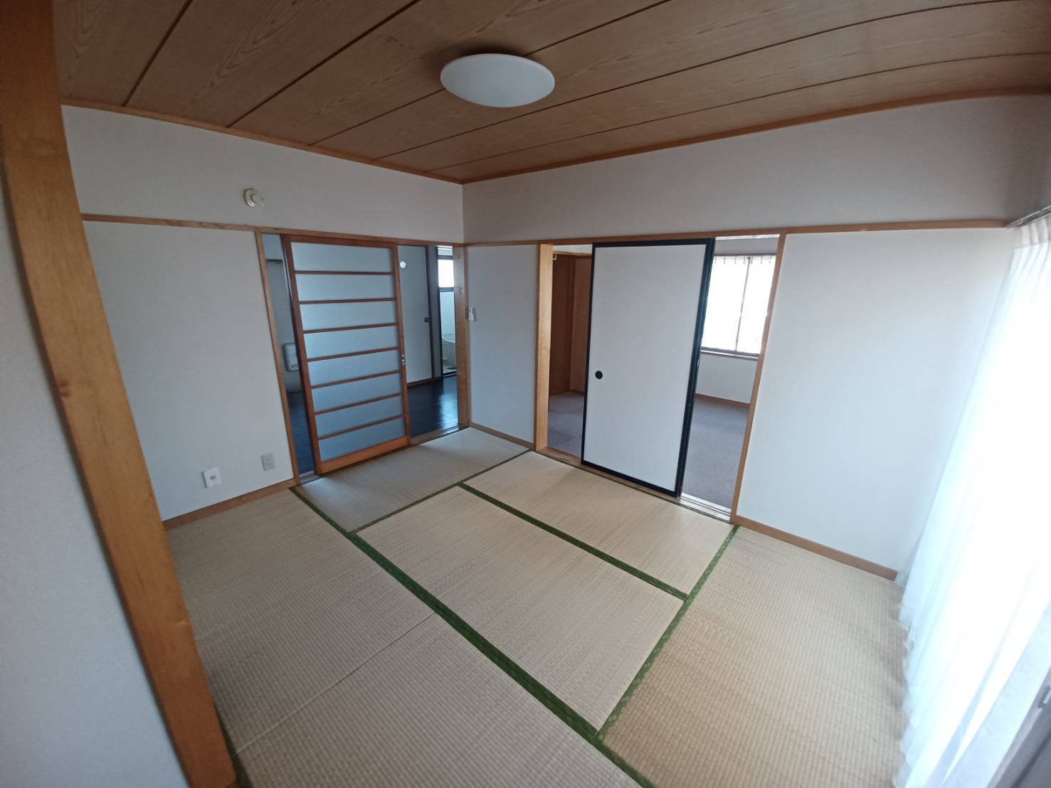 SSハイツ　郷ケ丘の和室