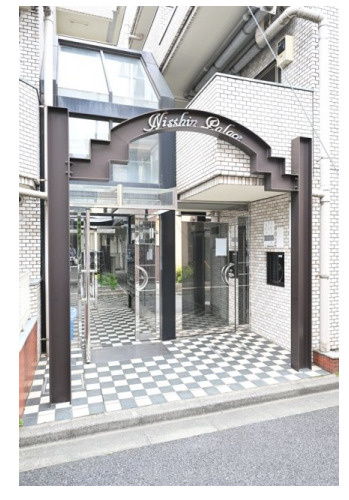 日神パレス新高円寺第二のエントランス