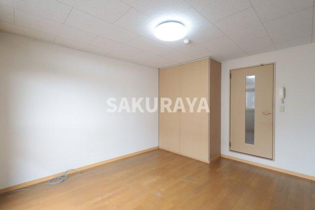 エンパレス　レオ　V22の洋室|2025年6月撮影。