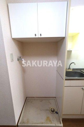 エンパレス　レオ　V22の設備|洗濯機置き場。2025年6月撮影。