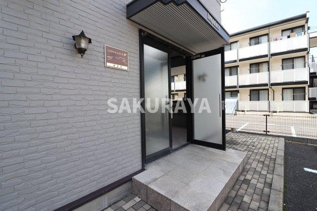 エンパレス　レオ　V22のエントランス