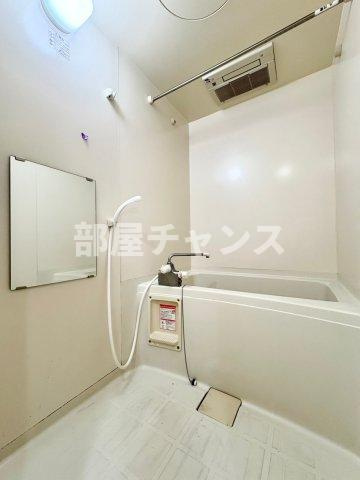 コート新栄の浴室