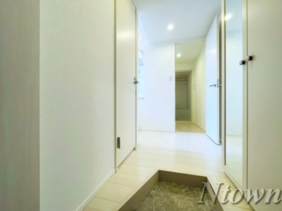 【玄関】 | ブリリオ | きれいな玄関です