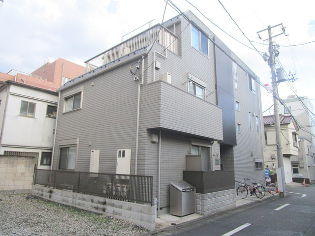 Ｍａｉｓｏｎ Ｆ