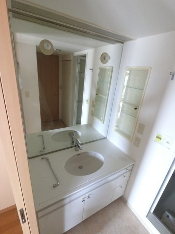 パークスクエア船橋 の独立洗面台