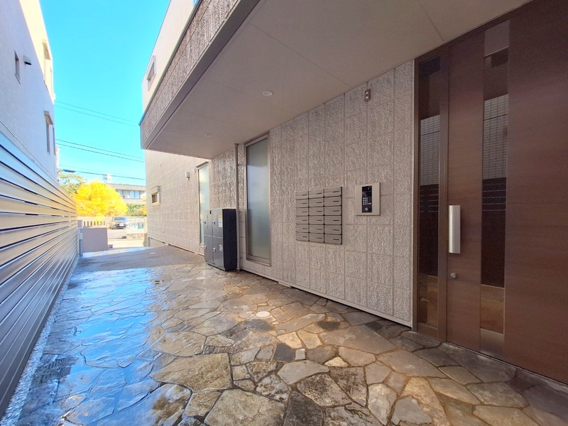 ＣＲＯＮＯＳ　クロノスのロビー