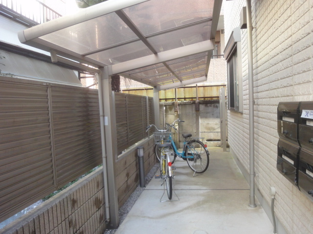 ブランシールのその他共用部分|★屋根付き自転車駐輪場です♪