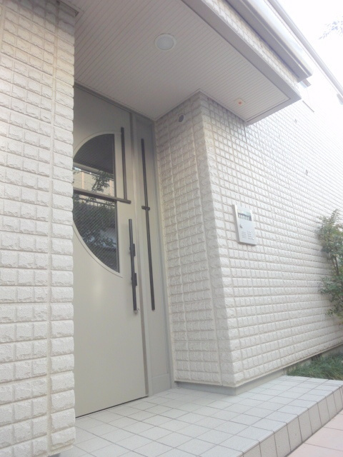 ブランシールのエントランス|★オートロックエントランス★